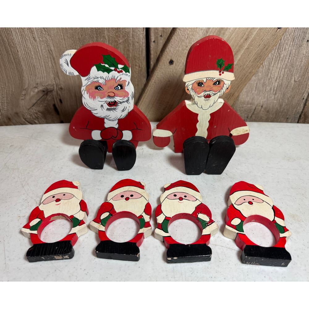 Handmade Vintage Wooden Sitting Santas & 4 Matching Napkin Rings Hand Painted